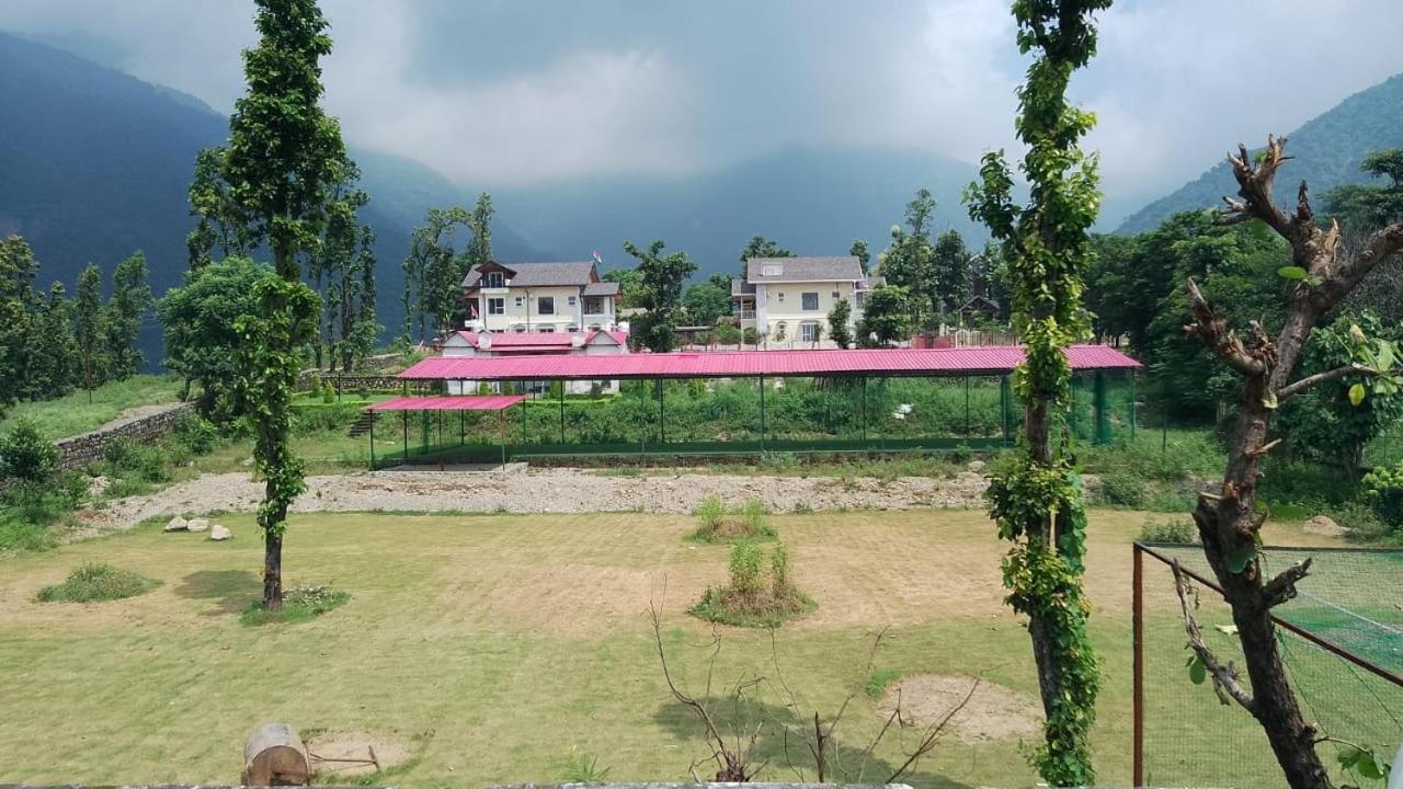 Hidden Nature Resort デヘラードゥーン エクステリア 写真